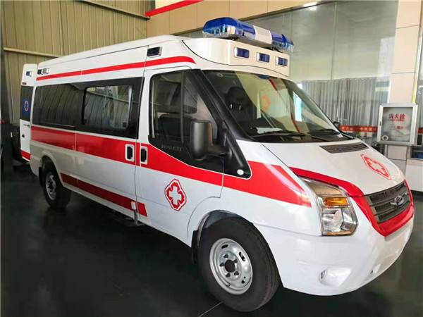 盐山县福特V362救护车